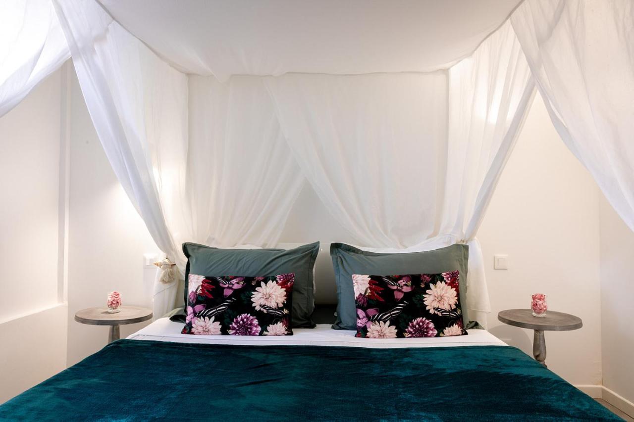 Superior Villa,1326813886:JPEG