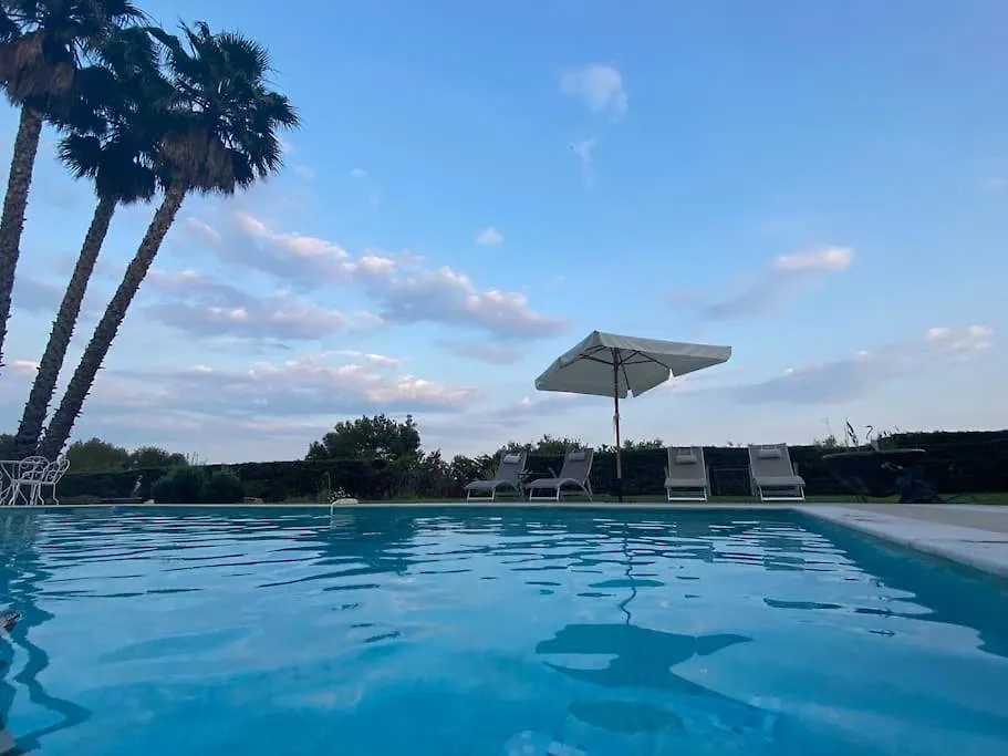Luxurious Villa 4 Bedrooms In Secluded Area, Swimming Pool-1