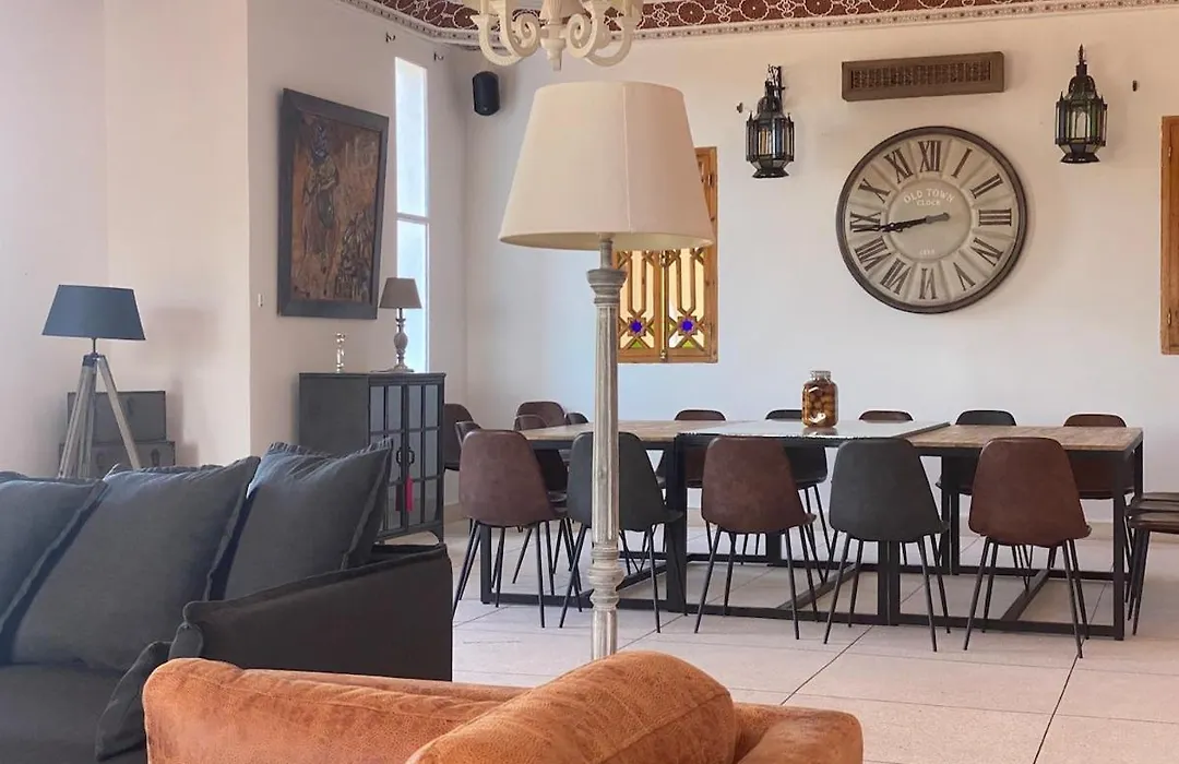 Domaine LA SIESTA-1