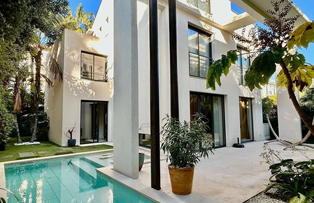Rumah Bali-1