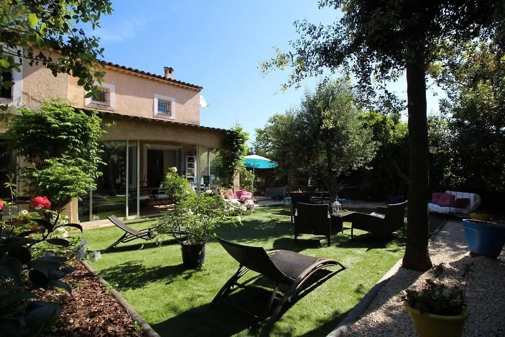 Valbonne - Villa dans le domaine privé Val d'Azur avec piscine, tennis-1