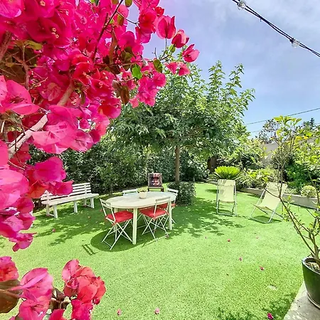 Charmante Villa 4 Pièces avec Piscine, Terrasse et Parking Privé à La Ciotat - Proche Plages - FR-1-770-33-3