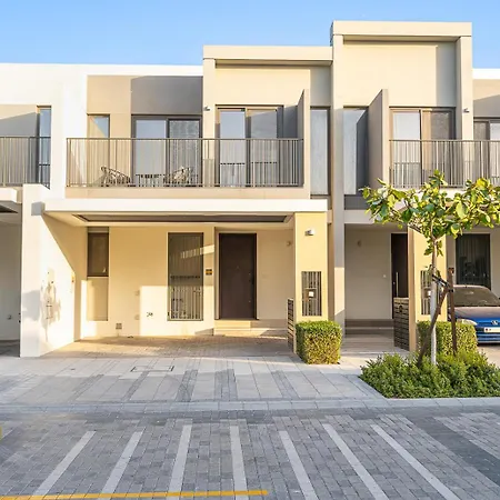 Bookable - 4 Bedroom Elan 1 Tilal Al Ghaf Villa-2