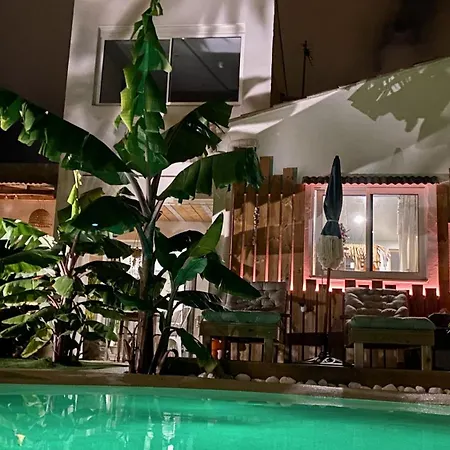 Tropical Lodge Spa Narbonne-2