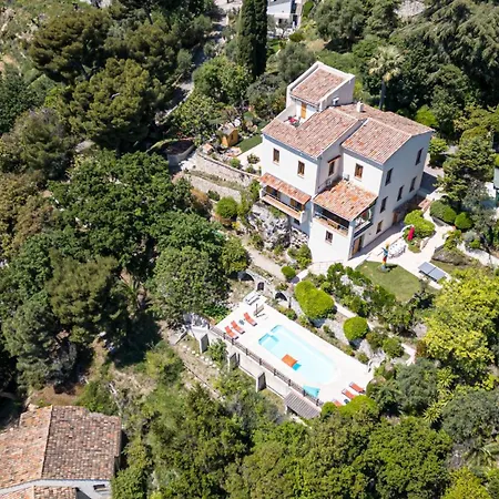 VILLA MONTE CRISTO - Villa conviviale a Nice - Superbe vue, piscine et jeux en plein air-3