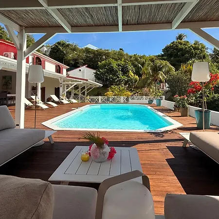 Spacieuse VILLA COROSSOL avec piscine et jeux extérieurs-3