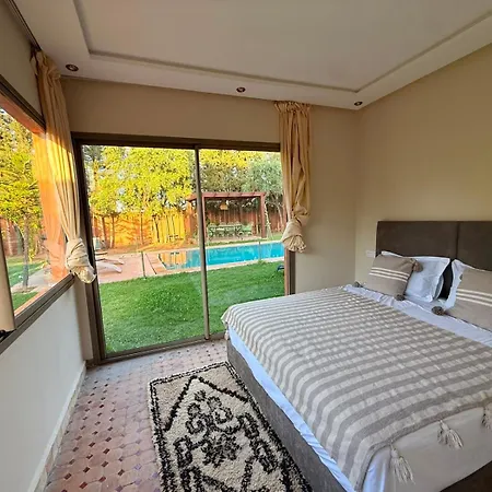 Ilafe Farmhouse, Villa avec Piscine Chauffée Privée pour Familles-2