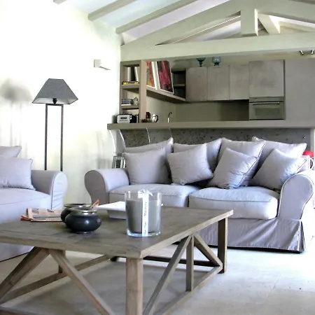 Maison RR-2