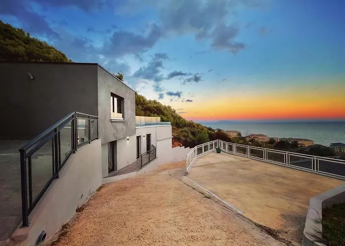 Villa L'Alba BASTIA by Location-tourisme-corse