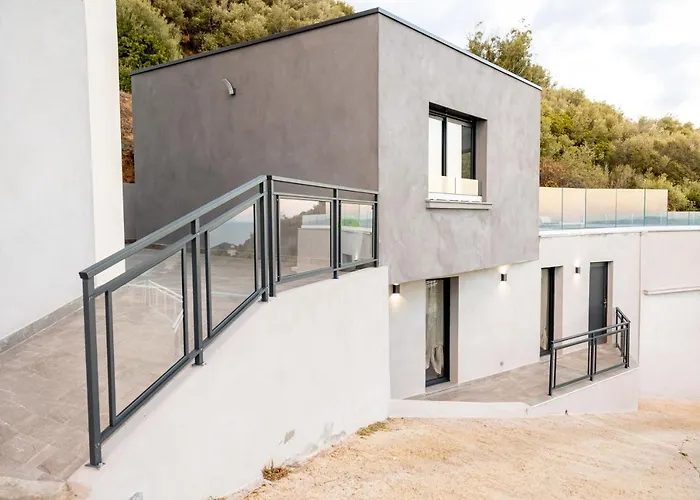 Villa L'Alba BASTIA by Location-tourisme-corse
