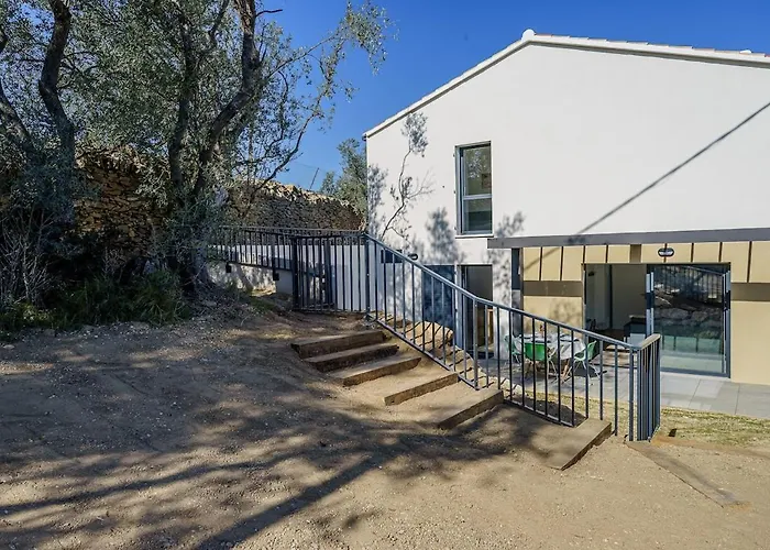 Villa Escale Marine, Vue Mer, 3 chambres - 2 lits double et 2 lits simples La Ciotat