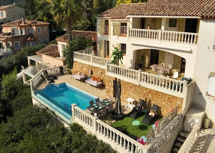 Villa soleil - Vue mer et montagne - Piscine privée, tennis, accès plage à pied Roquebrune-sur Argens