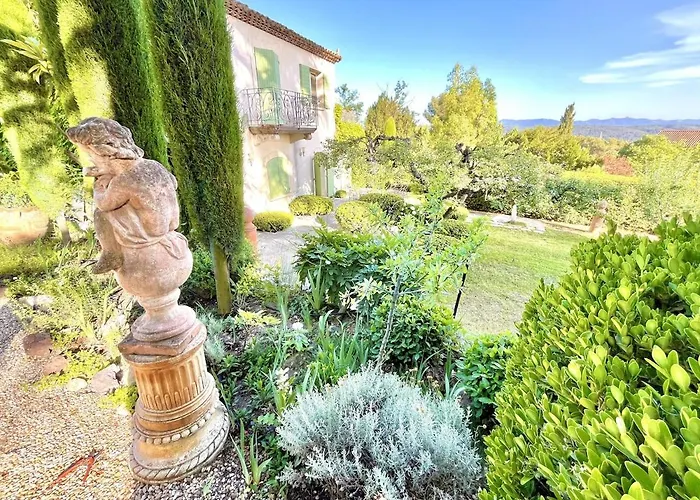 Villa de charme avec Piscine&Vue panoramique en plein Centre-ville d'Aix-en-Provence