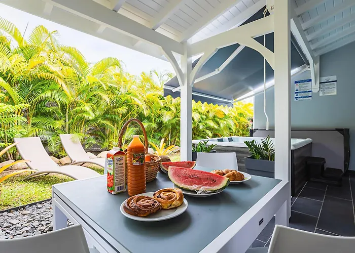 Villa Alamanda à 1400 m de la mer - Jacuzzi privé Sainte-Anne 