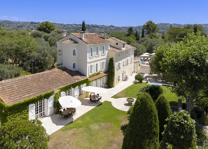 Domaine des Fleurs - 8 bedroom estate with private tennis court Grasse