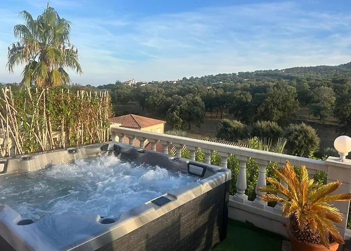 Villa soleil - Vue mer et montagne - Piscine privée, tennis, accès plage à pied Roquebrune-sur Argens
